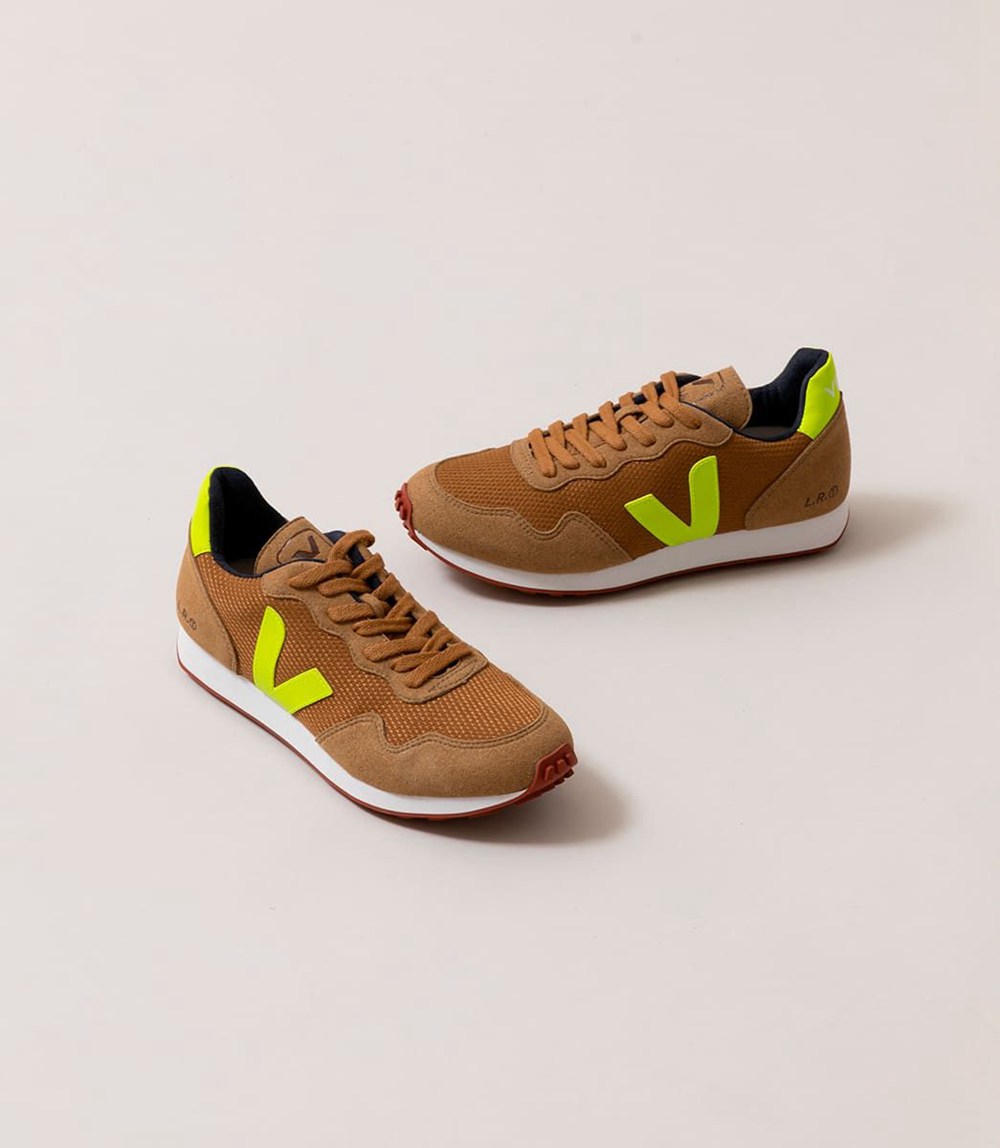 Veja Trainers Mens Brown - Sdu B-mesh Tent - WLBX-36589